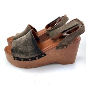 Franco Sarto Juliette platform wedge sandals olive green suede leather upper